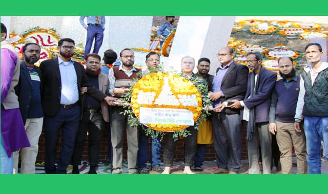 জাতির সূর্যসন্তানদের প্রতি বিনম্র শ্রদ্ধা নিবেদন করেছে সিলেট সিটি প্রেসক্লাব