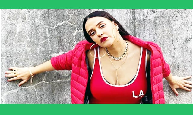 বিয়ের আগেই অন্তঃসত্ত্বা