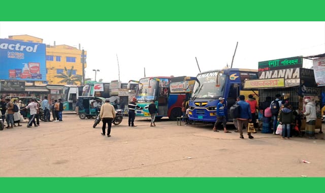 রেলওয়ের রানিং স্টাফদের কর্মবিরতির কারণে সারাদেশে বন্ধ রয়েছে ট্রেন চলাচল,বেছে নিয়েছেন বাস