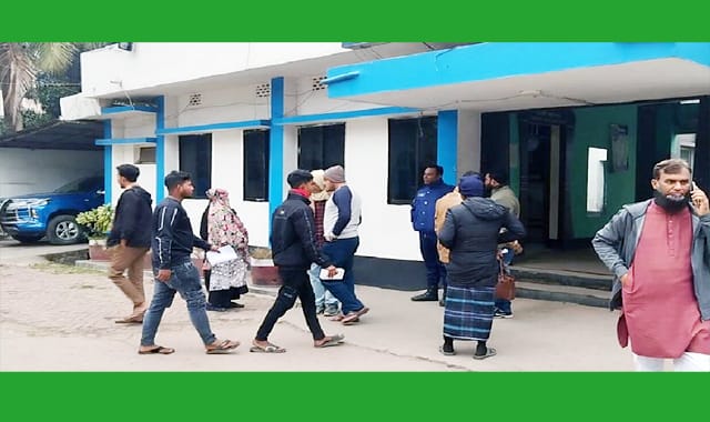 মাহফিলে মোবাইল ও স্বর্ণলংকার খোয়া যাওয়ার ঘটনায় ৩শ’ জিডি