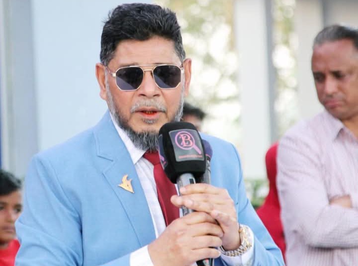 অসুস্থ ছোট ভাইকে দেখতে লন্ডন হয়ে নিউইয়র্কের উদ্দেশ্যে দেশ ছাড়লেন-বদরুজ্জামান সেলিম