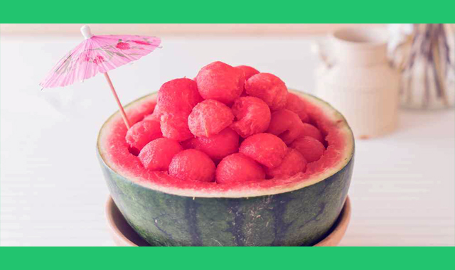 ইফতারে তরমুজ খেলে শরীরে যেসব উপকার হয়