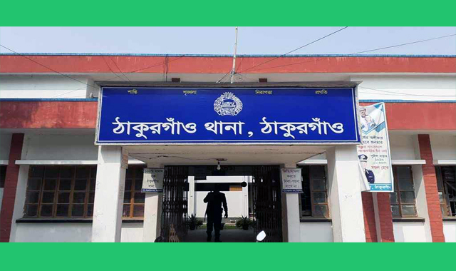 ৫ম শ্রেণির এক শিক্ষার্থীকে শ্লীলতাহানি ও ধর্ষণের অভিযোগে শিক্ষককে আটক