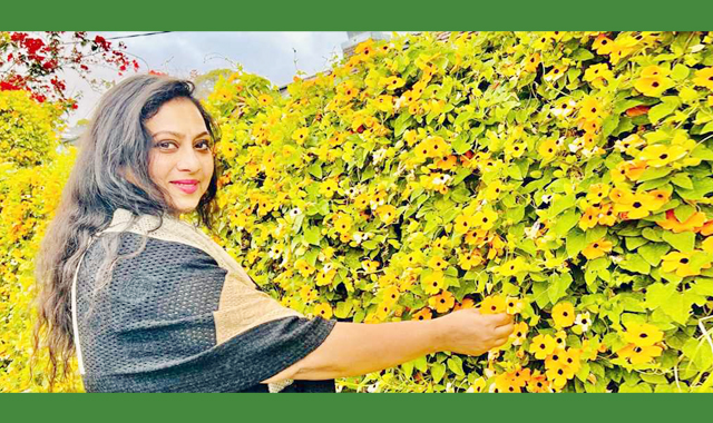 সিডনি থেকেই দুঃসংবাদ দিলেন এ নায়িকা
