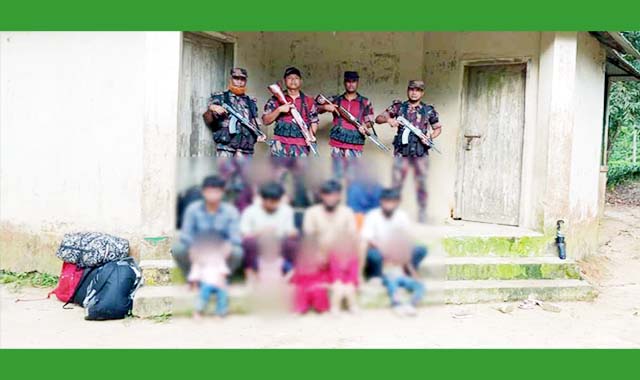 বড়লেখা উপজেলার পাল্লাথল সীমান্ত দিয়ে আরও ১৩ জনকে ঠেলে পাঠিয়েছে বিএসএফ