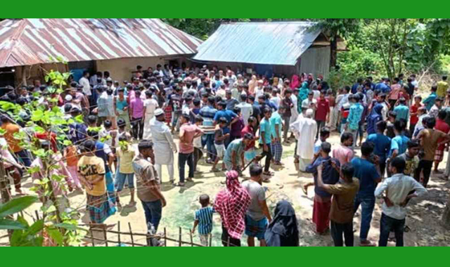 মা ও মেয়েকে দুর্বৃত্তরা গলা কেটে হত্যা