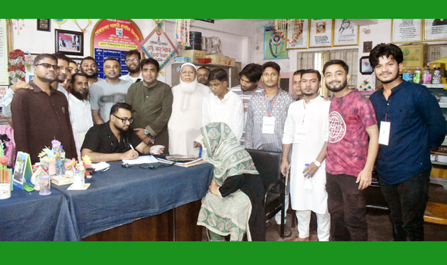 খোজারখলা আদর্শ সমাজ কল্যাণ সংঘের দিনব্যাপী বিনামূল্যে চিকিৎসা সেবা ও ঔষধ বিতরণ