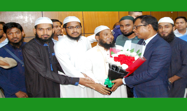 সিলেটের জেলা প্রশাসকের সাথে ইসলামী যুব আন্দোলন সিলেট মহানগরের সৌজন্য সাক্ষাত