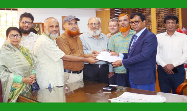 ৫ দফা দাবিতে স্মারকলিপি প্রদান