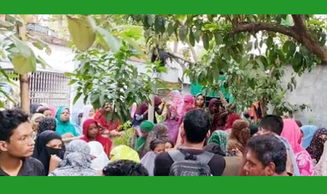 মা ও বোনকে কুপিয়ে হত্যার অভিযোগ উঠেছে এক যুবকের বিরুদ্ধে