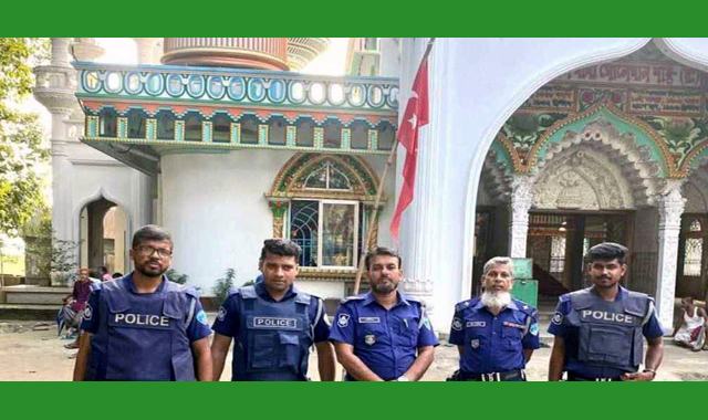 ১০টি মাজারের নিরাপত্তায় পুলিশ মোতায়েন