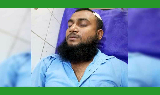 লাইনম্যানদের লক্ষ্য করে গুলি