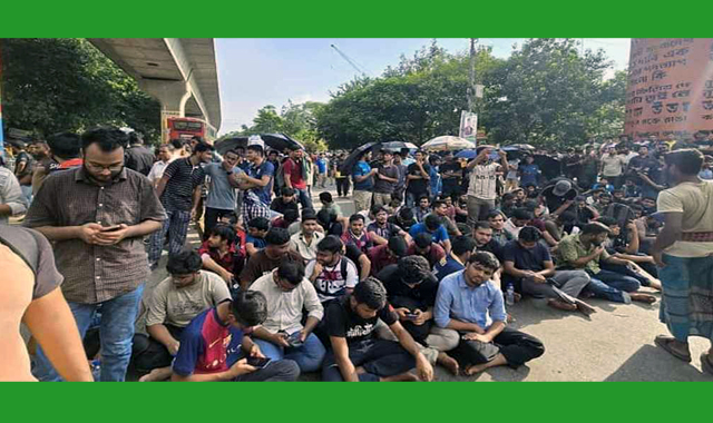 বুয়েট শিক্ষার্থীরা তাদের তিন দফা দাবিতে আন্দোলন অব্যাহত রাখার ঘোষণা