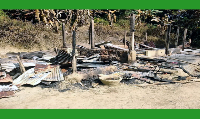 বিদ্যুৎতের শর্টসার্কিটে পুড়ে ছাই,মানবিক সহায়তা নিয়ে পাশে দাঁড়াল জামায়াতে ইসলামী