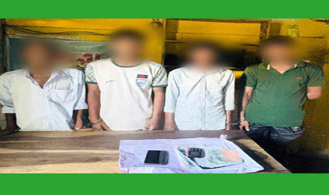গ্যারেজে অভিযান চালিয়ে ৪জনকে গ্রেপ্তার