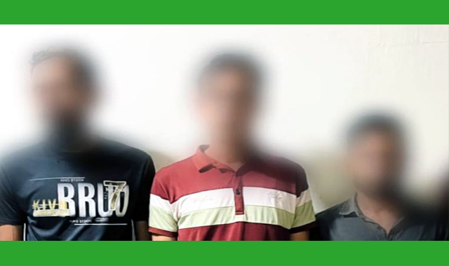কালীঘাট এলাকা থেকে ৩ জন জুয়াড়ীকে গ্রেফতার করে মহানগর গোয়েন্দা পুলিশ