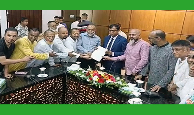 নির্বাচন স্থগিতের প্রতিবাদে মিছিল ও স্মারকলিপি