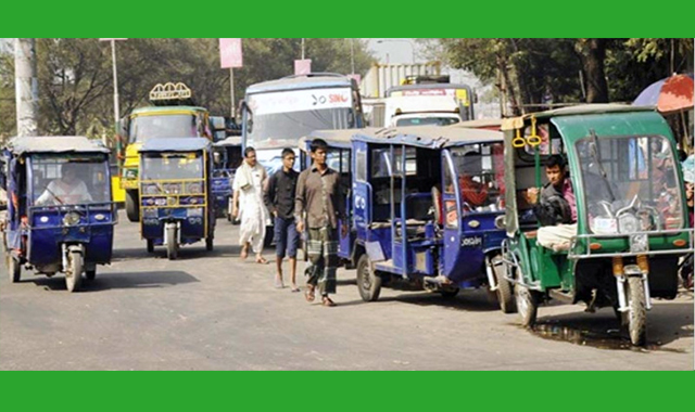 নগরীর রেলগেইটে বেপরোয়া চালকদের অপরিণামদর্শিতায় জনদুর্ভোগ চরমে