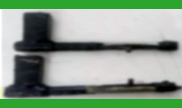 পরিত্যক্ত অবস্থায় পিস্তল সদৃশ দুটি দেশীয় অস্ত্র উদ্ধার করেছে র‌্যাব-৯