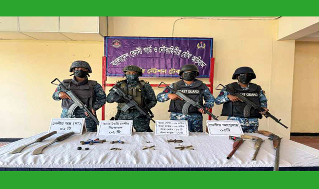 বিপুল পরিমাণ অস্ত্র-গুলি উদ্ধার