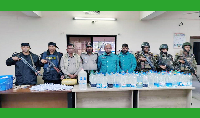 কাষ্টঘর সুইপার কলোনীতে অভিযান মদ-গাঁজাসহ ৫জনকে গ্রেপ্তার