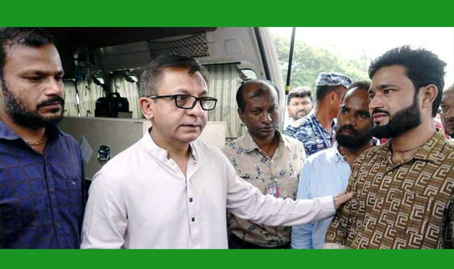 সরকার সর্বোচ্চ গুরুত্ব দিয়ে কাজ করছে-বাণিজ্যমন্ত্রী