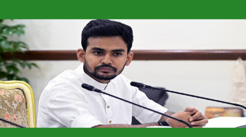 এবার এ বিষয়ে কথা বলতে ফেসবুক লাইভে হাজির হতে যাচ্ছেন আসিফ