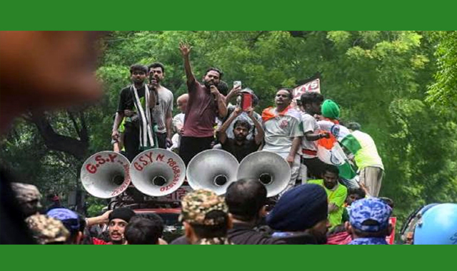 এবার নতুন এক আন্দোলনের ডাক দিয়েছে তেলাপোকা জনতা পার্টি