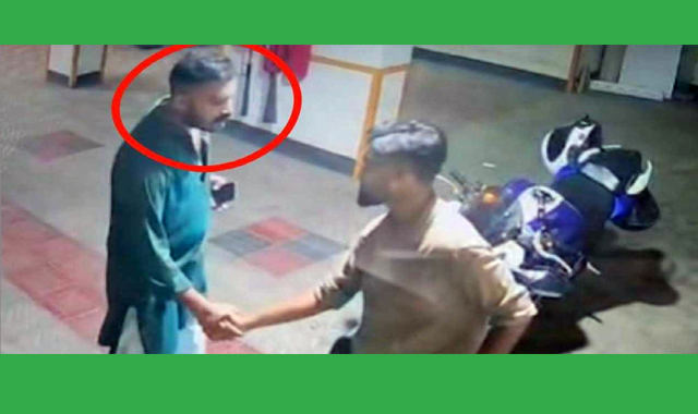 বাসা থেকে বের হওয়ার দৃশ্য ধরা পড়েছে সিসিটিভি ক্যামেরায়