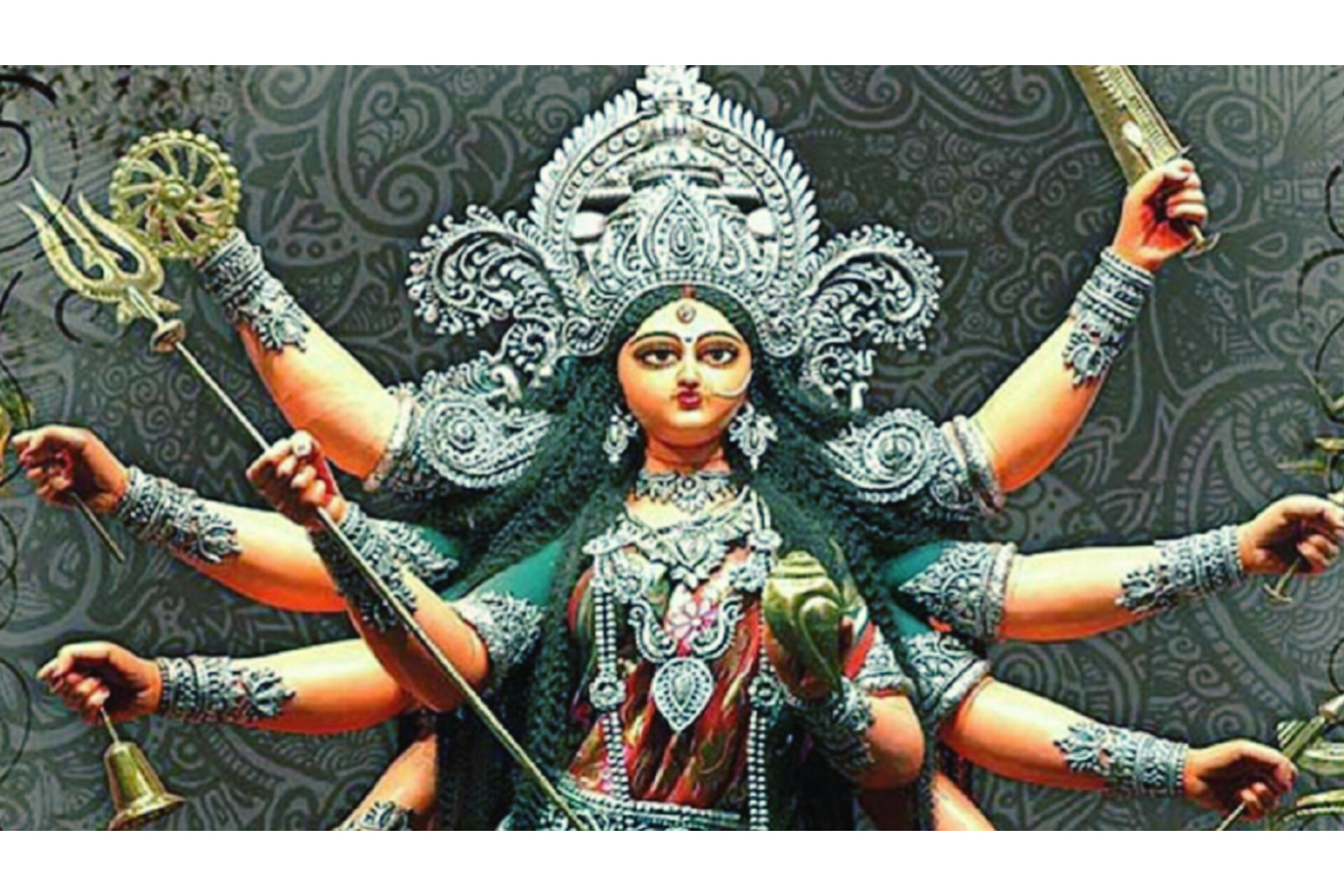 সিলেটে উৎসবমুখর পরিবেশে মহাসপ্তমী উদযাপন