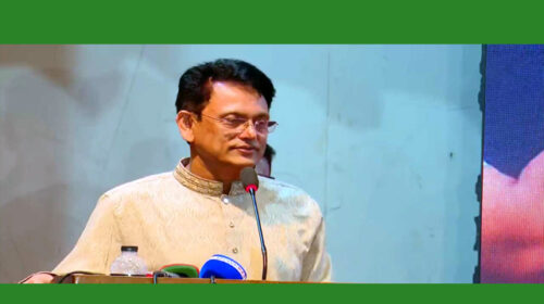 নতুন বইয়ের পাশাপাশি প্রাথমিকে ইউনিফর্মসহ প্রয়োজনীয় শিক্ষা উপকরণ দেওয়া হবে 