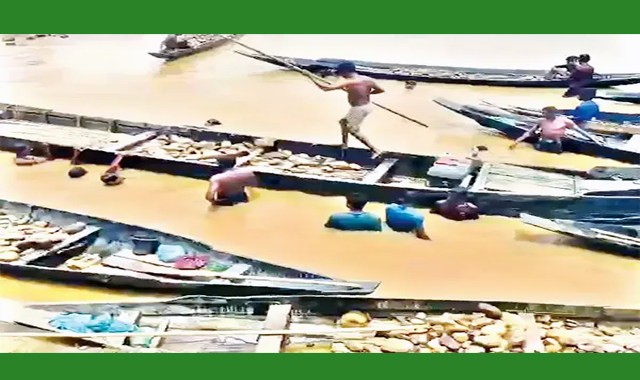 লোভাছড়া কোয়ারিতে পাথর লুটের মহোৎসব চলছে